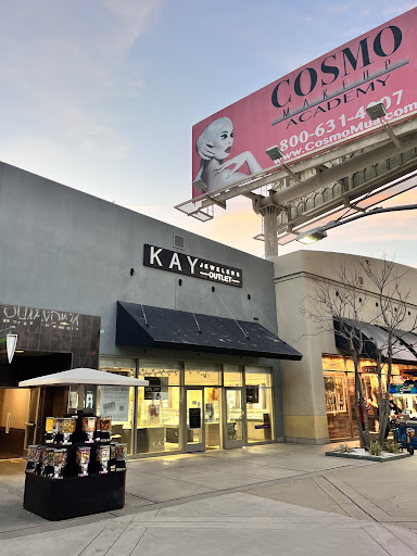 KAY Outlet