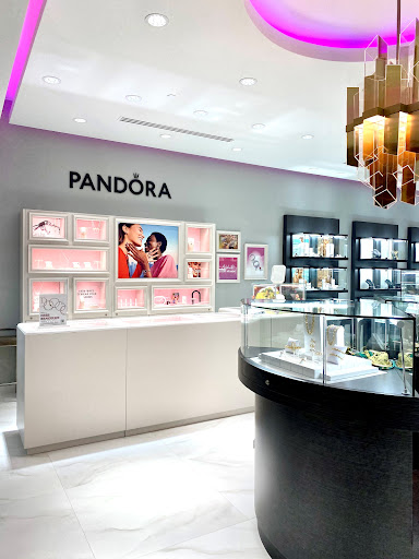 Blue Diamond Plaza Carolina