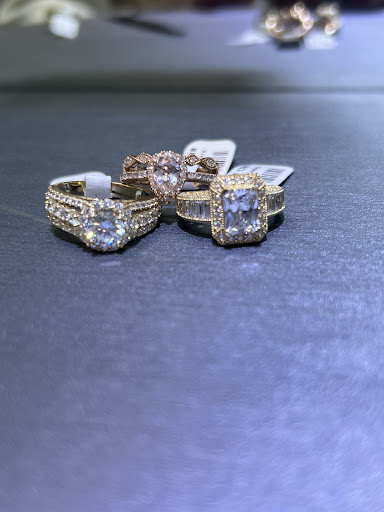 Lupita’s Jewelers (INSIDE CARDENAS MARKET)