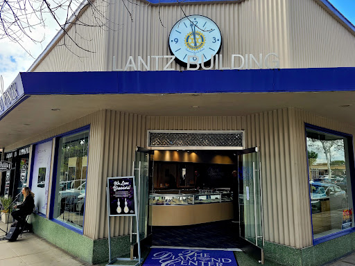 The Diamond Center
