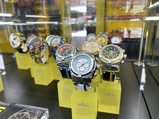 Invicta Store at El Paso