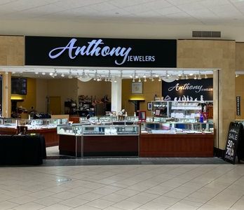 Joyas de lujo de Anthony’s Jewelers – Relojes y anillos exclusivos