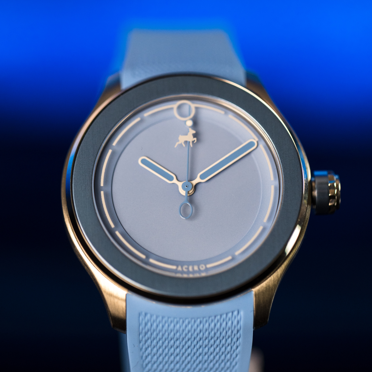 Open Watch: Reloj Inteligente de Diseño Moderno y Tecnologías Avanzadas