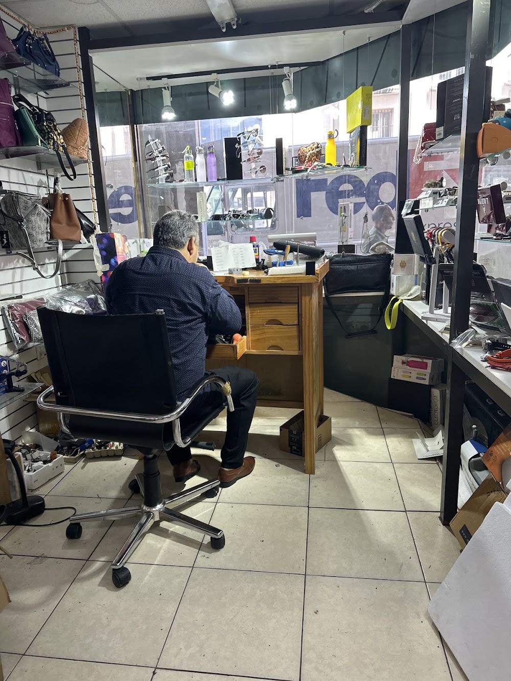 Reloj de lujo de Watch Universe USA Corp | Diseño exclusivo y alta precisión