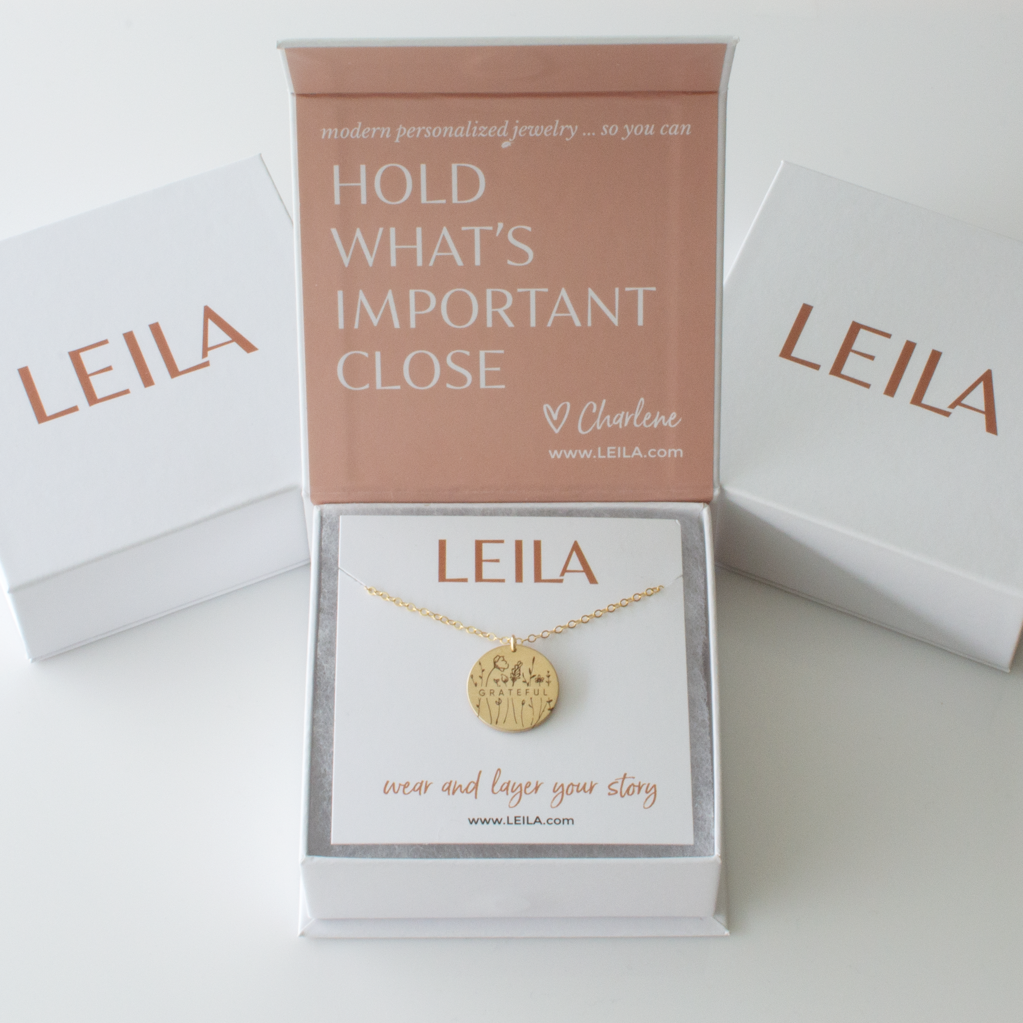 Joyas Leila Jewelry: Elegantes collares y pulseras de oro y plata – Diseño exclusivo y estilo moderno