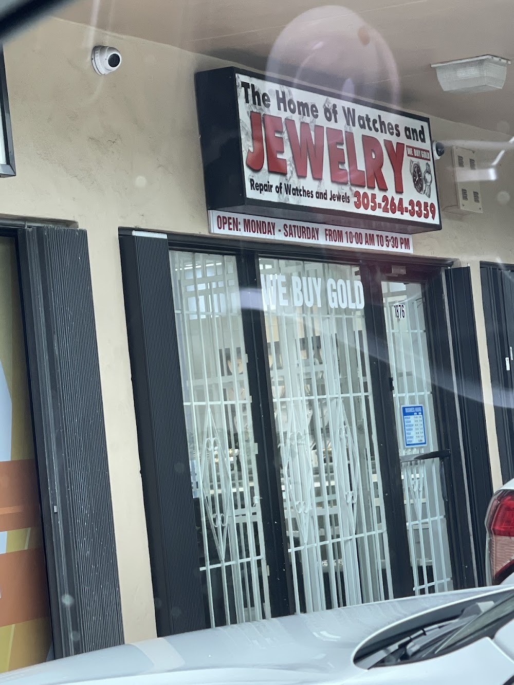 Casa de relojes y joyas de lujo: elegancia y estilo