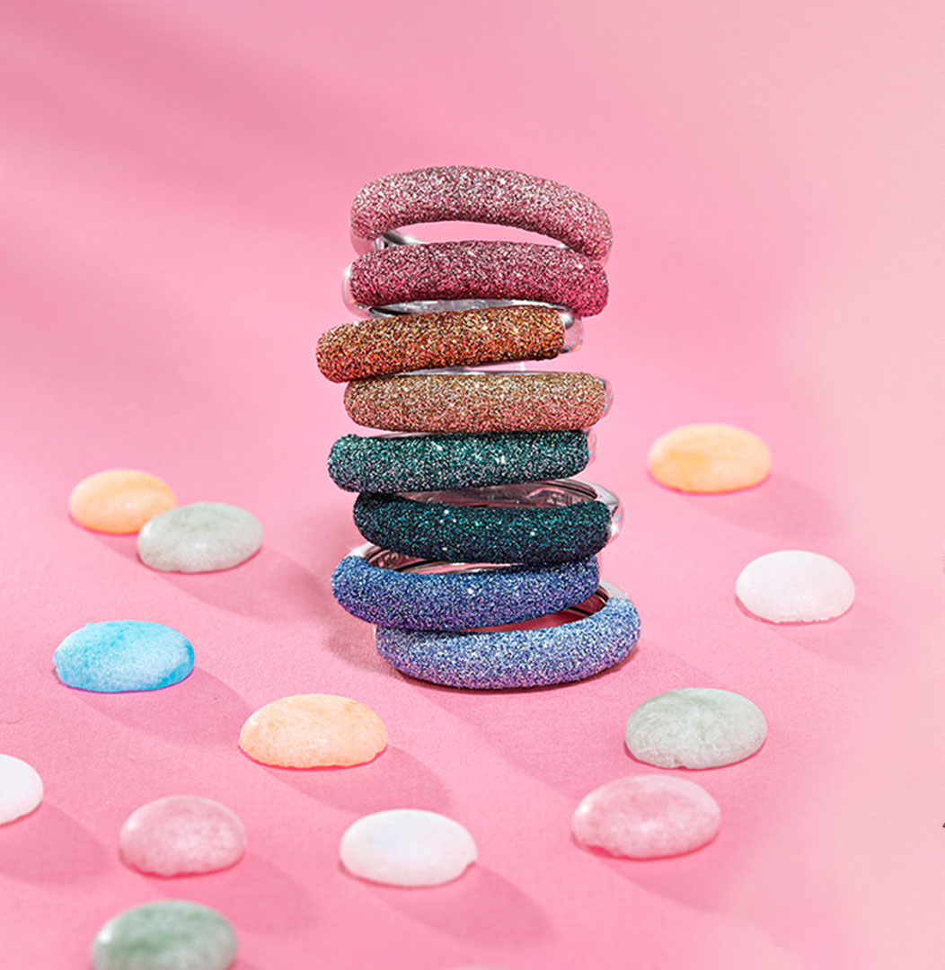 Mundo Joyas: Elegantes Collares y Pulseras de Oro – Tendencias 2024