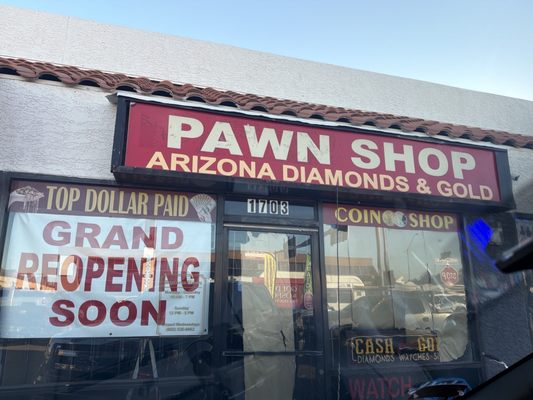Arizona Diamonds & Gold: Brillantes Diamantes y Oro en la Tierra del Sol