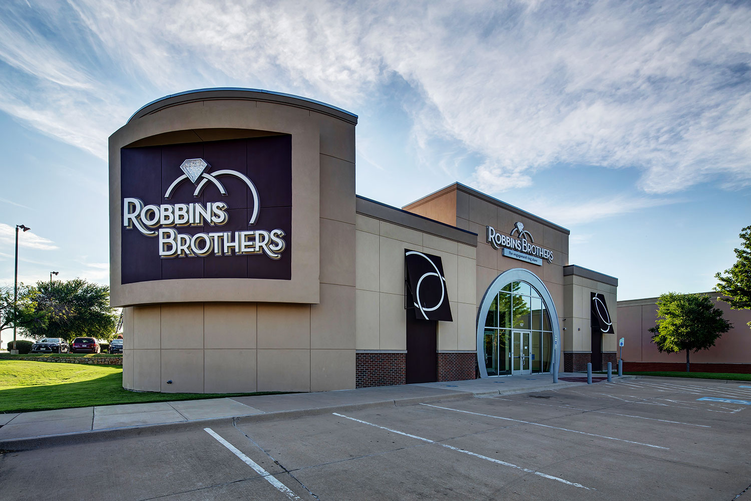 Robbins Brothers Fine Jewelers – Joyería de lujo, anillos de compromiso, alianzas y joyas exclusivas