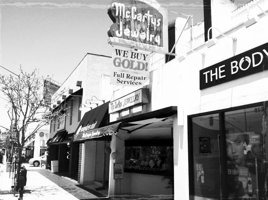 McCarty’s 1923 – Vintage etiqueta de vino rojo, botella antigua, colección 1923