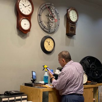 Reparación experta de relojes y relojes de pared – Servicio de Mike, calidad y rapidez