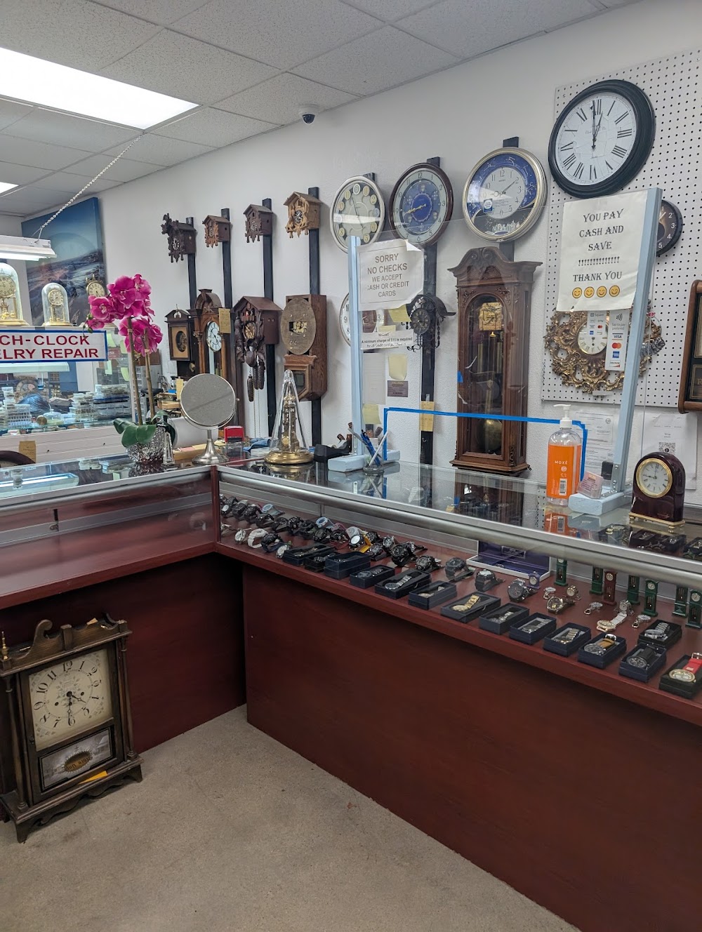 Tic Toc Joyeros y Relojería: Reparación Experta de Relojes y Pulseras