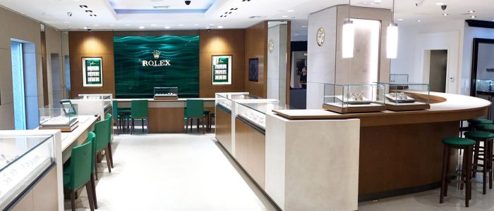 Joyería Hing Wa Lee – Tienda Walnut: Joyas de lujo, anillos y collares