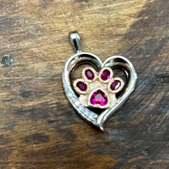 BGS Jewelers – Bob’s Gem Shop: Joyería de lujo con gemas y anillos de alta calidad