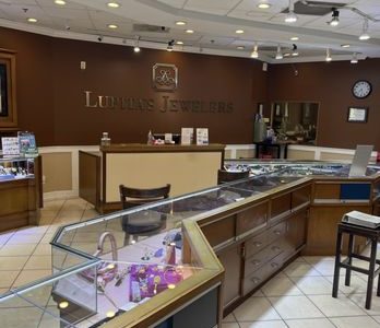 Lupita’s Jewelers 1 Joyas exclusivas de Lupita’s Jewelers: anillos de diamantes y diseños artesanales de lujo