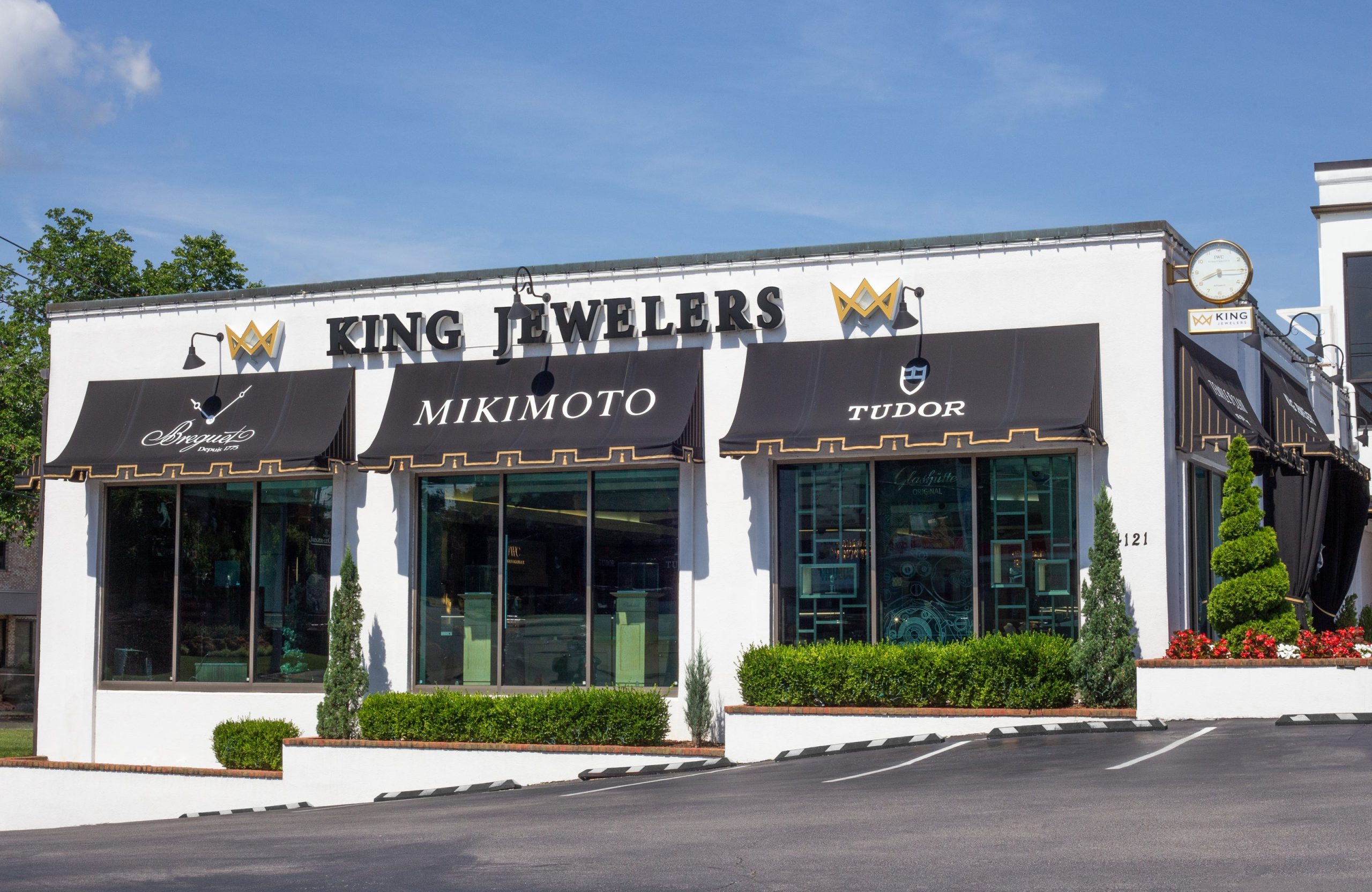 Joyas y relojes de lujo de King Jewelers: anillos, collares y diamantes