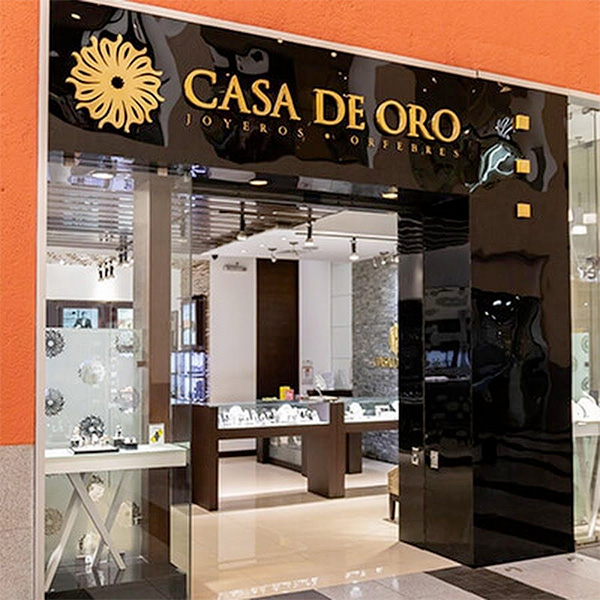 Joyería y Relojería Casa de Oro: Elegancia en Oro, Relojes de Lujo y Accesorios Finos