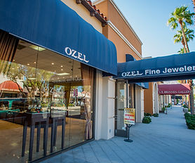 Joyas de Ozel Jewelers: Anillos de compromiso, collares de oro y diamantes, elegancia en cada pieza