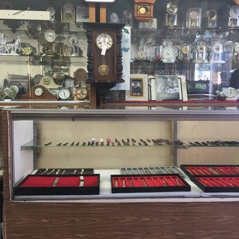 Pinkys Watch & Jewelry Repair: Relojes y Joyas en Perfecto Estado | Servicio de Reparación