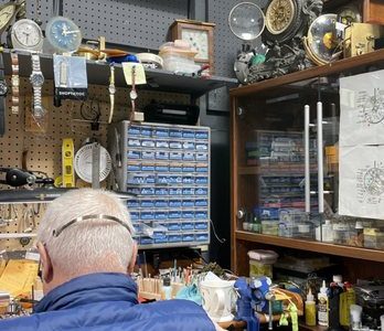 Reparación de Relojes 1ne – Servicio Rápido y Garantía