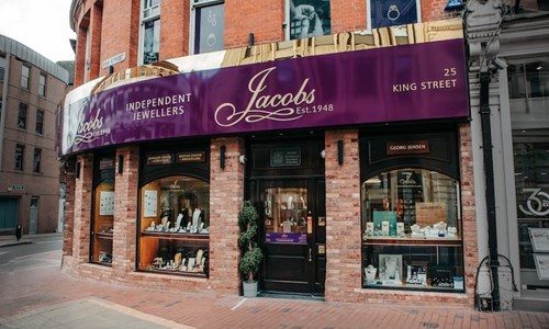 Jacobs Joyería y Reparación de Relojes – Servicio Profesional y Garantía