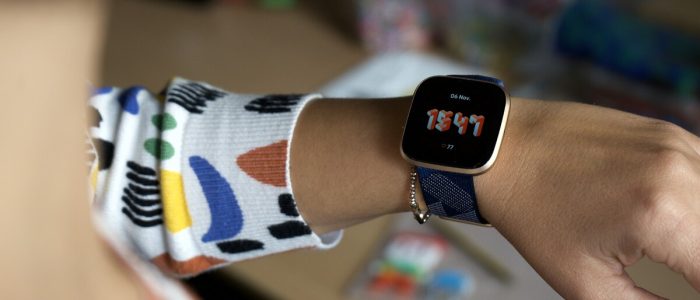 Fitbit Versa 2: Reseña completa, análisis de funciones y guía de uso