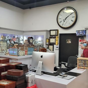 Tic Time West Covina – Tienda de Electrónica y Reparación de Gadgets