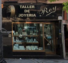 Taller de Joyería Rey: Creación de Joyas Artesanales y Diseño Exclusivo